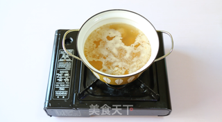 红果家菜谱之肉丸茄汁面的做法步骤:6