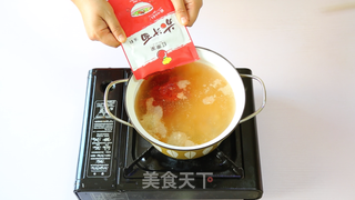 红果家菜谱之肉丸茄汁面的做法步骤:8