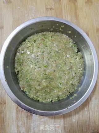 #信任之美#萝卜猪肉饺子的做法步骤:7