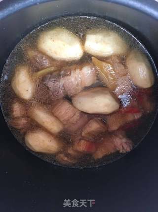 #信任之美#五花肉焖芋头的做法步骤:7