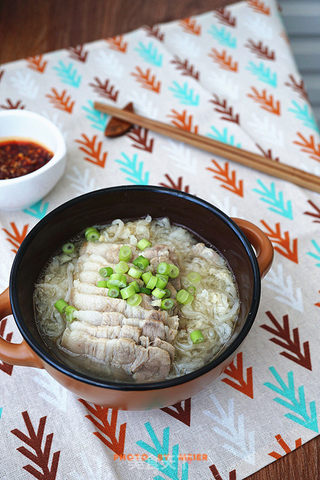 #信任之美#【酸菜汆五花肉】的做法步骤:6