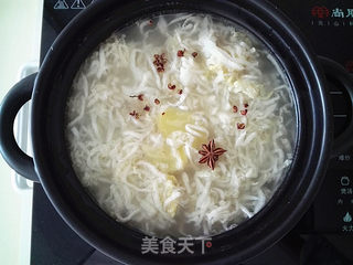 #信任之美#【酸菜汆五花肉】的做法步骤:4