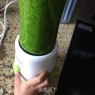 #信任之美#翡翠饺子的做法步骤:2