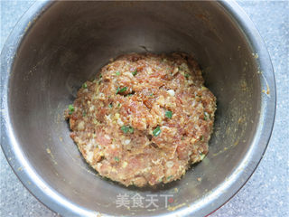 猪肉龙卷子的做法步骤:8