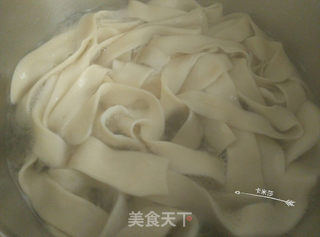 油泼扯面的做法步骤:6