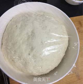 #信任之美#教你蒸不回缩的包子,红豆包,猪猪包。的做法步骤:2