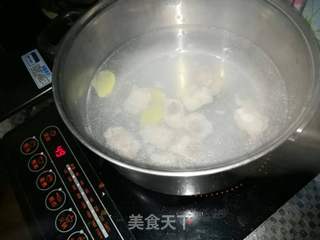 #信任之美#山药排骨粥的做法步骤:2