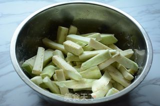 #信任之美#鱼香茄子的做法步骤:2