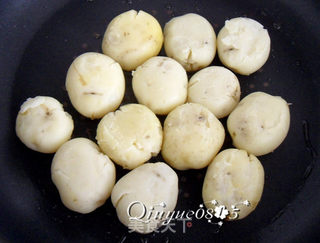 #信任之美#香煎小土豆的做法步骤:5