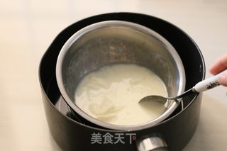 #信任之美#粉色彩釉面巧克力甜甜圈蛋糕的做法步骤:14