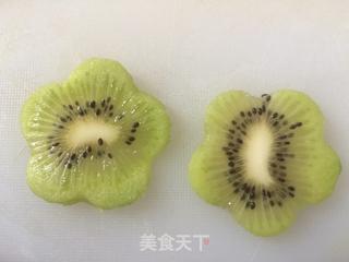 餐盘画满族女子的做法步骤：5