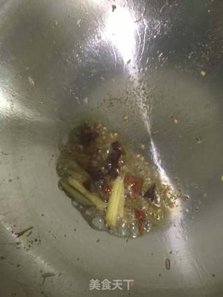 油爆河虾的做法步骤：6