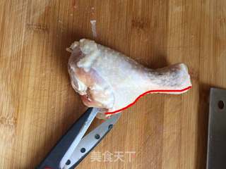泰式黄金鸡腿咖喱饭(附鸡腿剔骨方法)的做法步骤:12