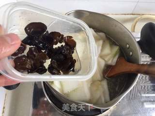 虾皮木耳冬瓜汤的做法步骤:8