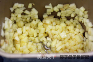 苹果吃不完咋办?教你妙招!苹果果酱的做法步骤:6