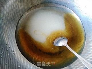 芝麻核桃糖的做法步骤:5