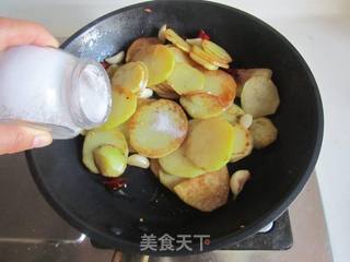 香辣土豆片的做法步骤:6