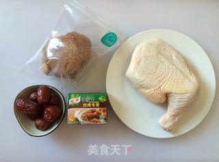 猴头菇鸡腿汤的做法步骤：1