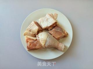 猴头菇鸡腿汤的做法步骤：4