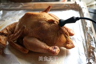 圣诞节香喷喷的脆皮烤鸡的做法步骤:7
