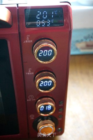 圣诞节香喷喷的脆皮烤鸡的做法步骤:10
