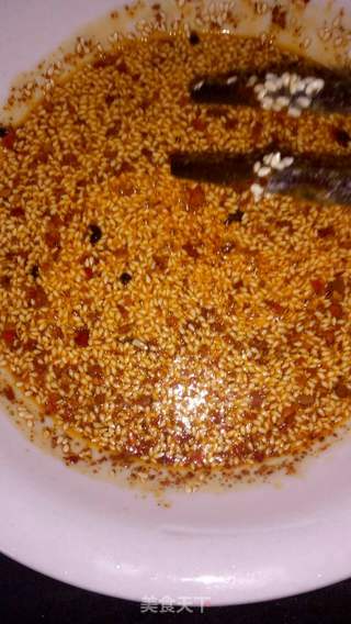 自制芝麻红油的做法步骤:7