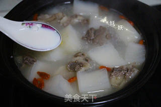 热腾腾的萝卜炖羊肉汤的做法步骤:6