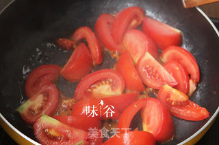 番茄牛尾汤的做法步骤:5
