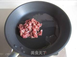 黑椒牛肉炒乌冬面的做法步骤:5