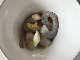 水晶虾饺的做法步骤:2
