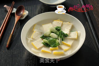 【湖北】青菜鱼糕煮年糕的做法步骤:7