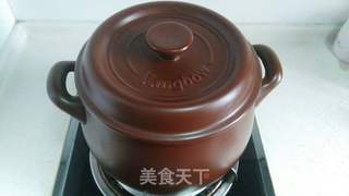 【坤博砂锅蜜汁盐焗鸡】的做法步骤:7