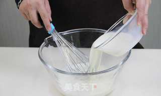 妙搭食谱 | 简单又美味的焦糖布丁,快快做起来吧~的做法步骤:2