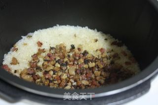 飘香腊味糯米饭的做法步骤：11