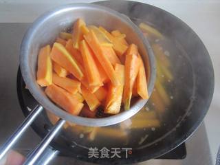 炸薯条的做法步骤:5