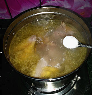 原味老母鸡汤的做法步骤:8