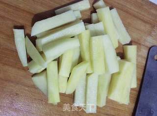 香煎孜然土豆条的做法步骤:2