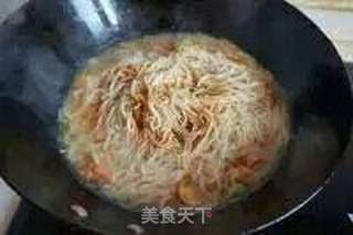 土豆焖面的做法步骤:5