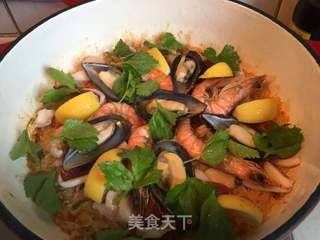 西班牙海鲜饭的做法步骤:13