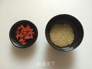 枸杞红薯糙米饭的做法步骤:2