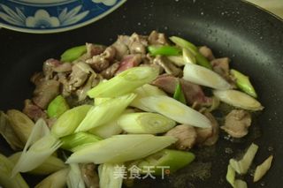 葱爆羊肉的做法步骤:6