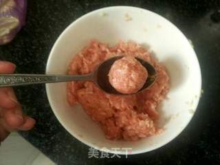 白萝卜丸子汤的做法步骤:4