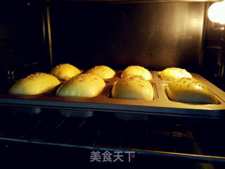 奥尔良板烧鸡腿堡的做法步骤:12