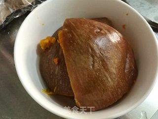 奶香南瓜羹的做法步骤:2
