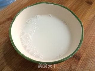奶香南瓜羹的做法步骤:5