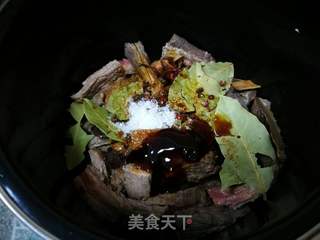 手撕牛肉的做法步骤:5