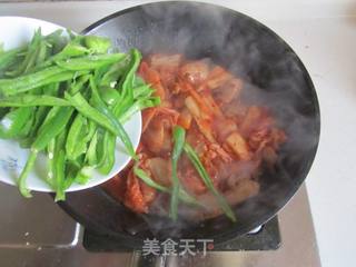 #辣白菜炒五花肉的做法图解6