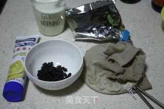 现煮蜜豆奶茶的做法步骤：1