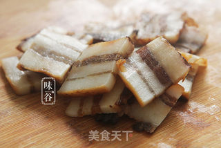 豆干炒腊肉的做法步骤:4