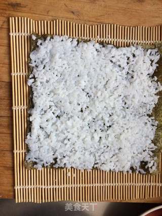 寿司卷 紫菜包饭的做法步骤:3